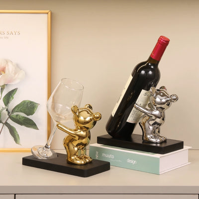 Electroplated Bear Wine Rack – Modern Ceramic and Wood Wine Bottle Holder for Living Room or Bar Decor