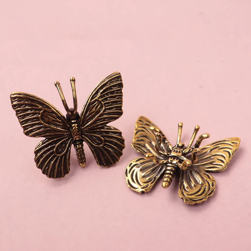 Solid Brass Butterfly Figurine – Antique Copper Miniature for Home Décor & Desktop Accessories