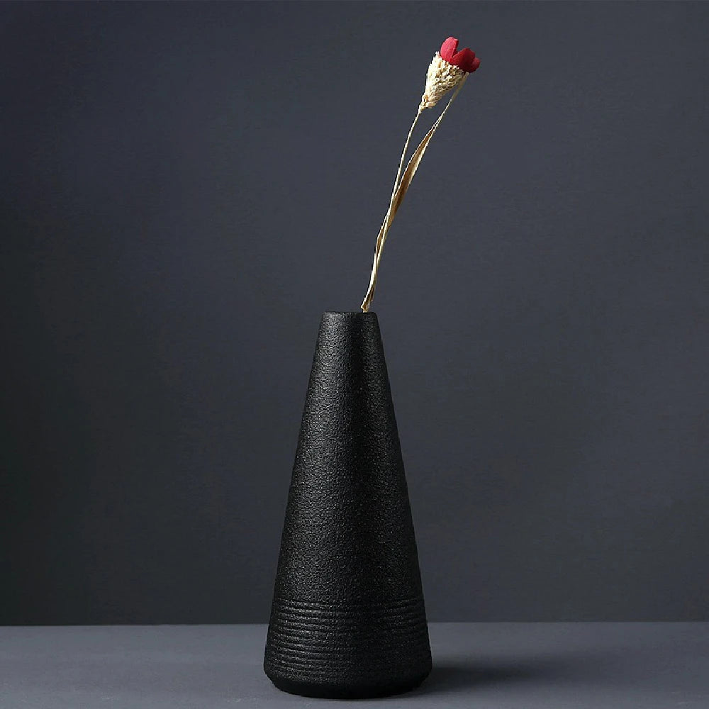 Ceramic Small Vase - Modern Japanese Style Desktop Decoration