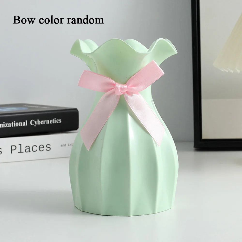 Modern Plastic Flower Vase – Decorative Flowerpot for Arrangements & Home Décor