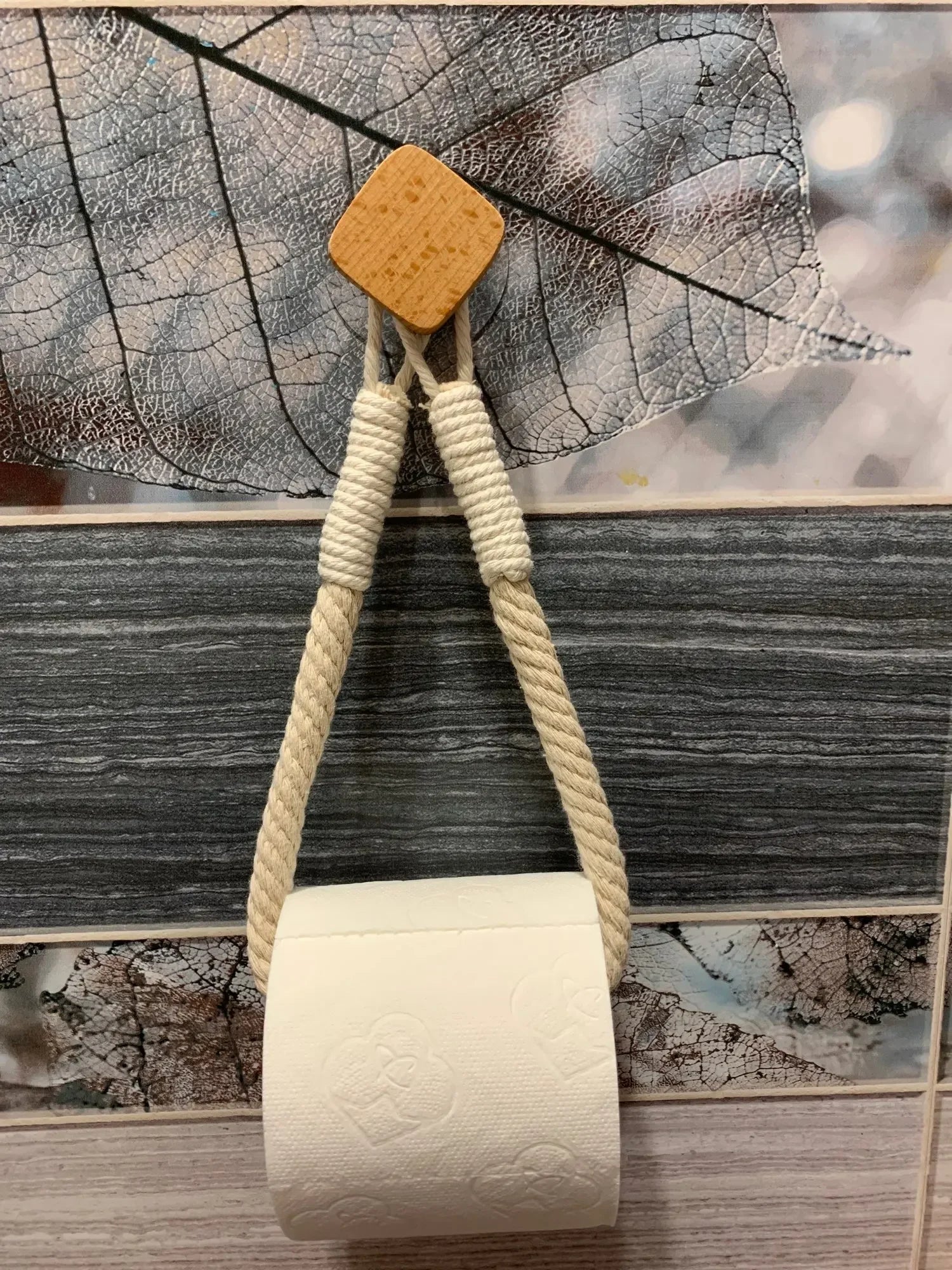 Nail-Free Paper Towel Holder & Tissue Rack – Rope Towel Hook for Bathroom Storage