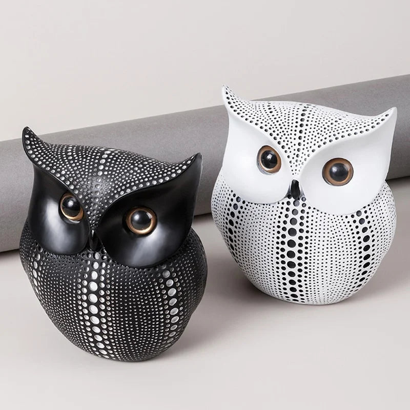 Resin Owl Statue - Modern Animal Desk Decoration for Living Room and Home Figurines