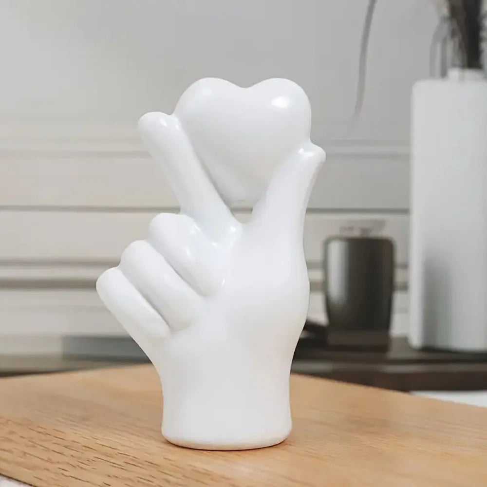 Heart Hand Gesture Statues Sculptures – Luxury Resin Desktop Ornament