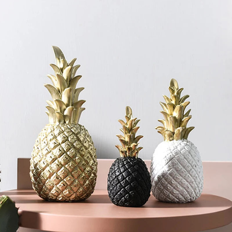 Nordic Pineapple Ornaments – Creative Fruit Shape Resin Figurines for Desktop, Living Room, and Wedding Gifts