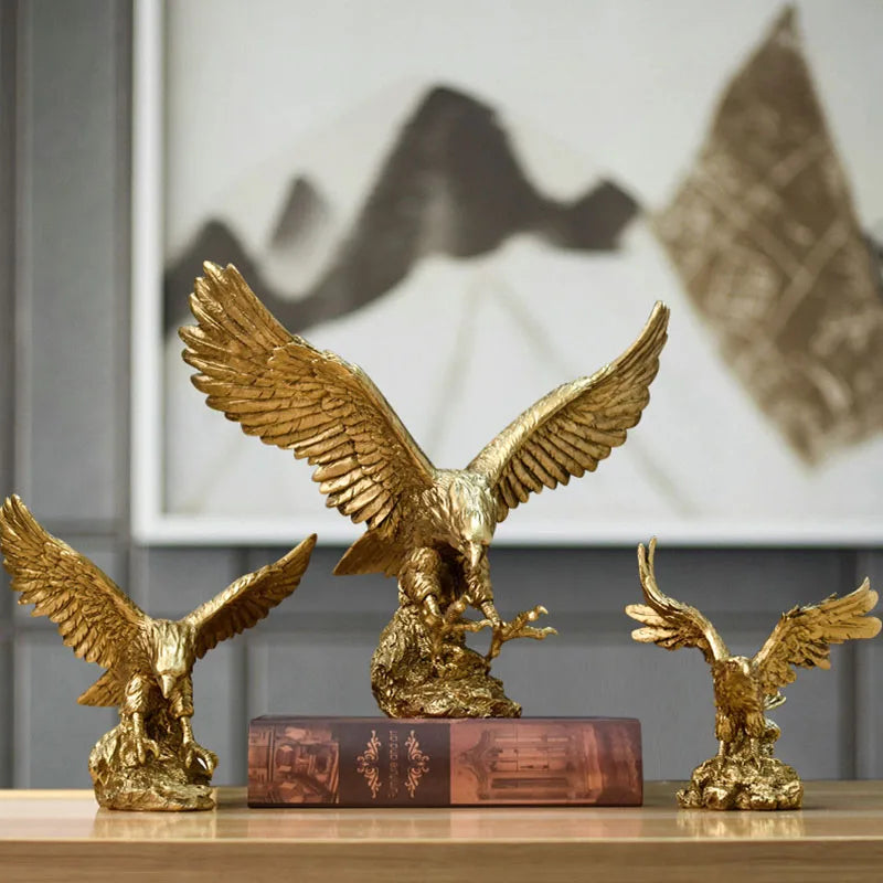 Resin Golden Eagle Figurine – Decorative American Bald Eagle Sculpture