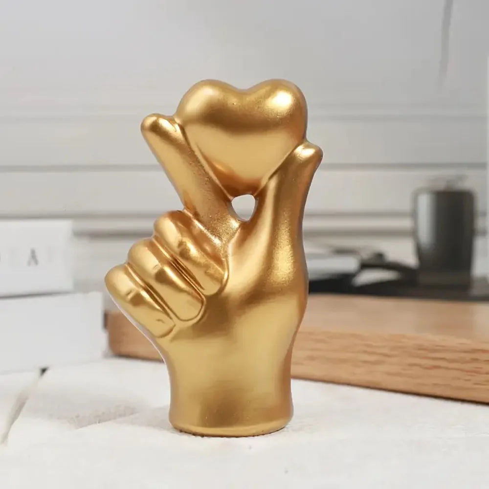 Heart Hand Gesture Statues Sculptures – Luxury Resin Desktop Ornament