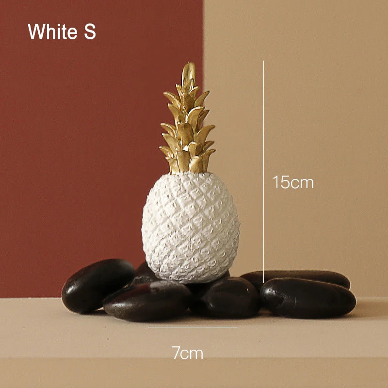 Nordic Pineapple Ornaments – Creative Fruit Shape Resin Figurines for Desktop, Living Room, and Wedding Gifts